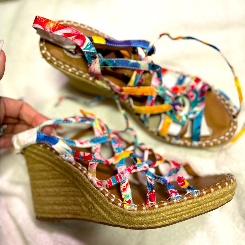 Brand new wedges